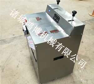 自（zì）動式切絲（sī）機